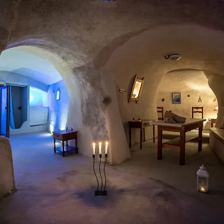 Aegeon Grande * Megalochori (Santorini)